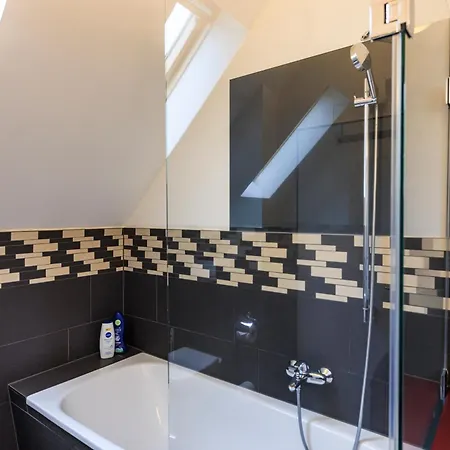 Akelei - Sauna, Kamin & Balkon Zingst